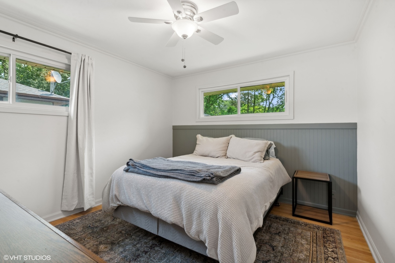 73 Golfview Road Lake Zurich, IL 60047 - Photo 15 of 34 a bedroom with a bed and a window