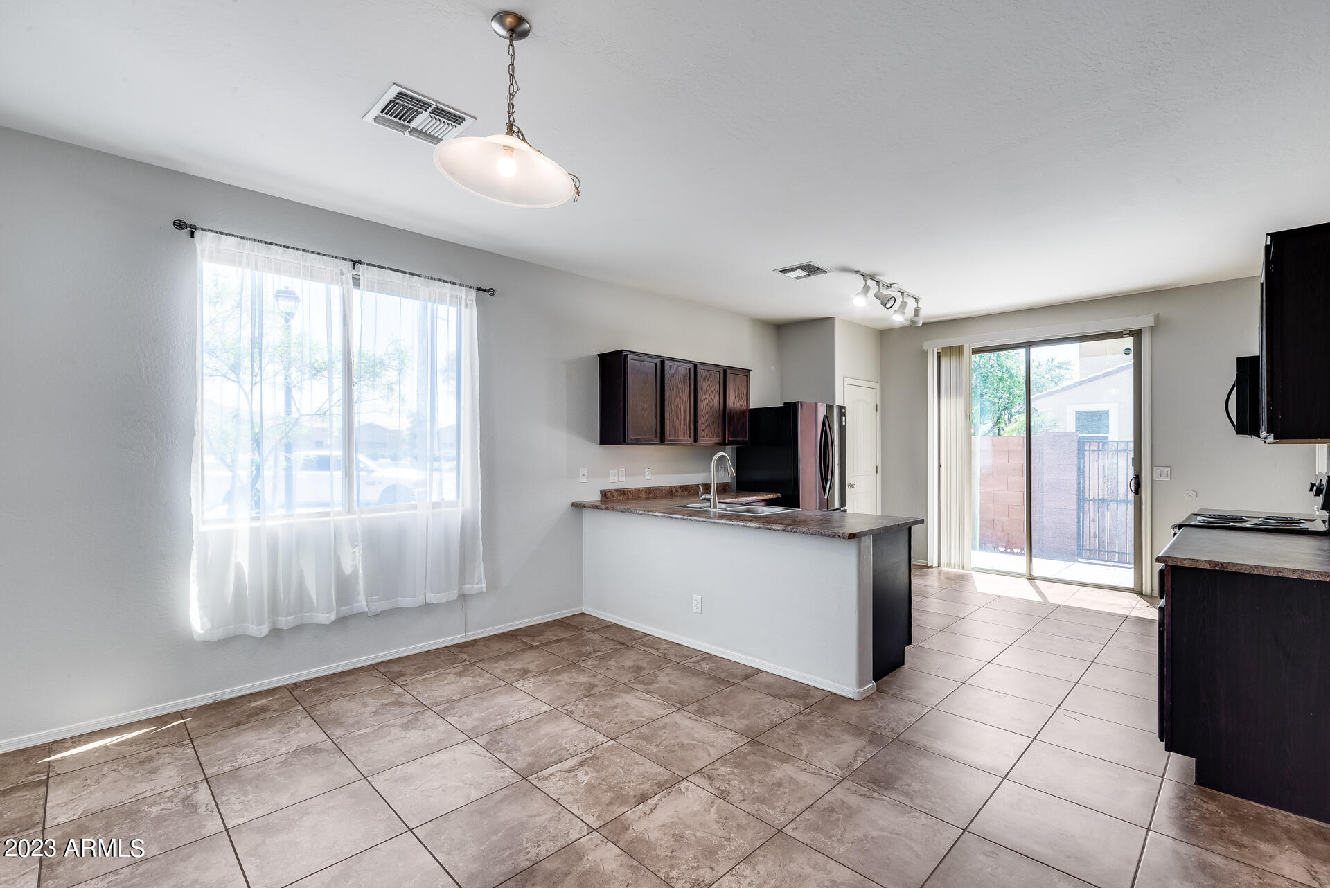 4716 West Carson Road Laveen, AZ 85339 - Photo 12 of 30 15