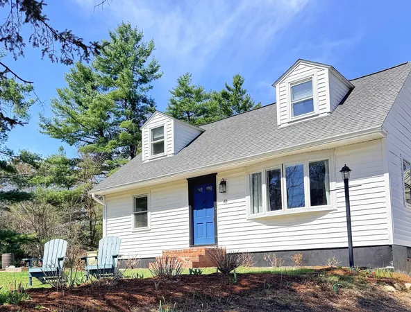 $550,000 | 17 Old Stage Road, Dover, NH 03820