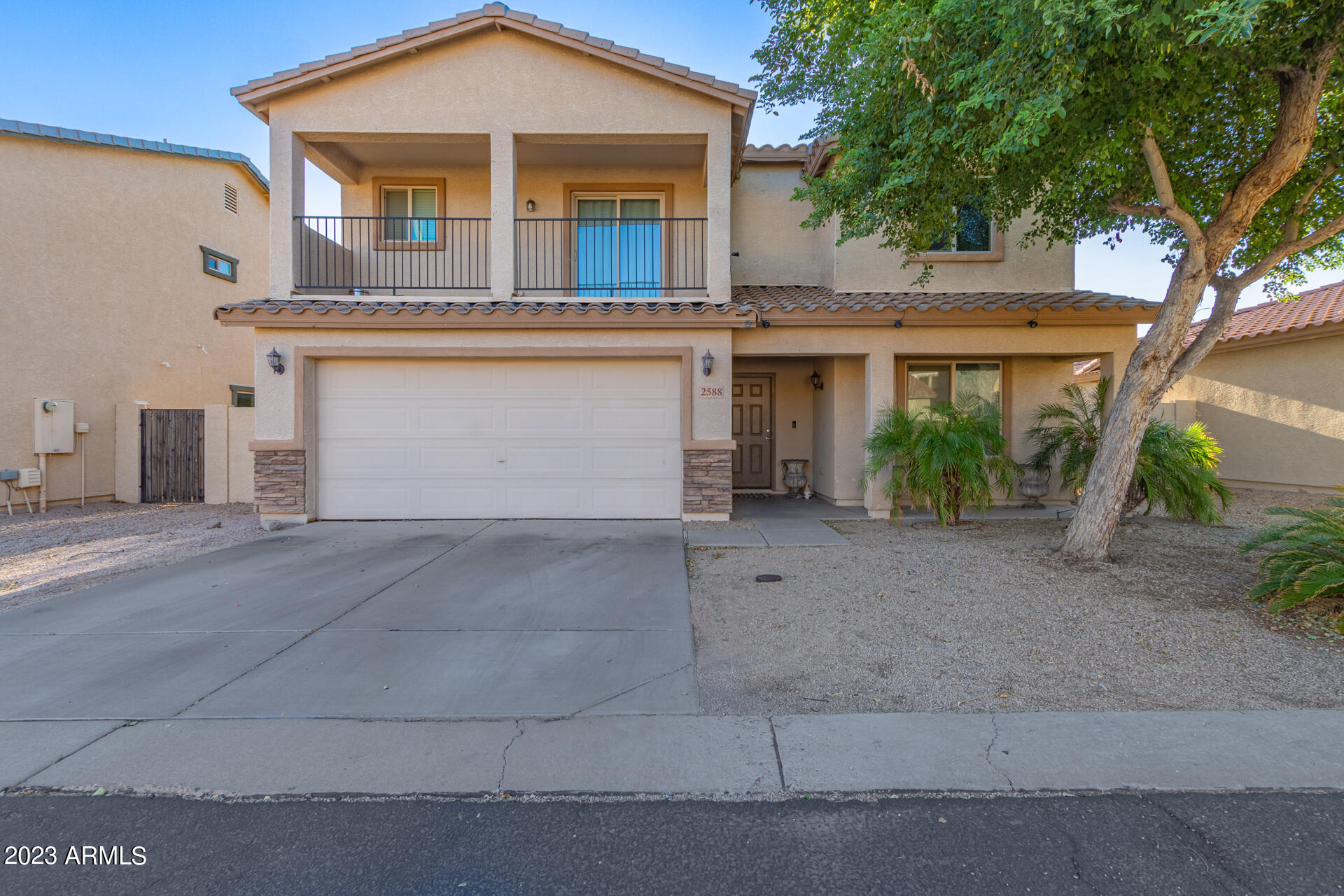 2588 South Chaparral Road Apache Junction, AZ 85119 - Photo 5 of 33 01-Chaparral