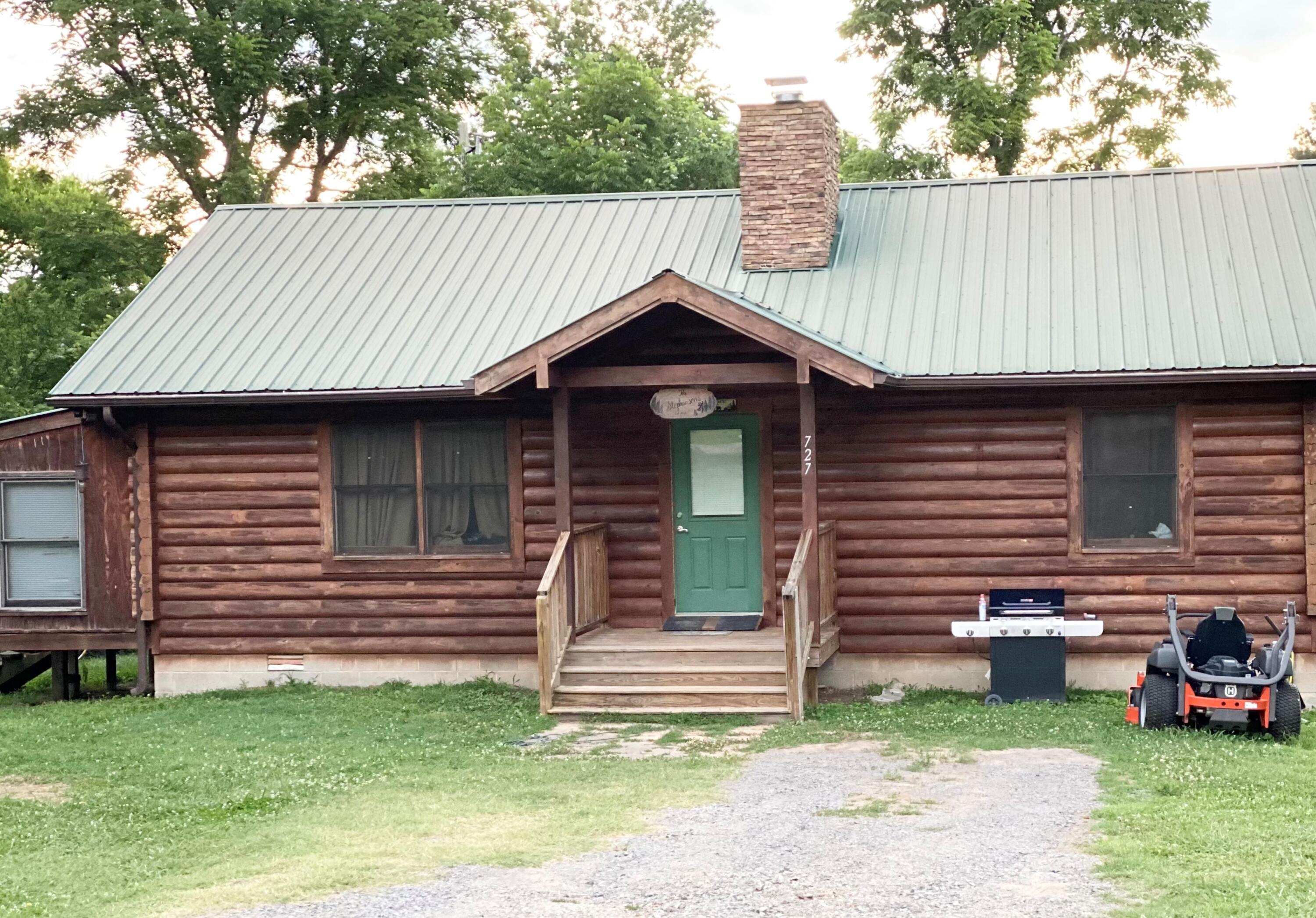 727 Dempsey Road Whitwell, TN 37397 - Photo 1 of 10 Log home!