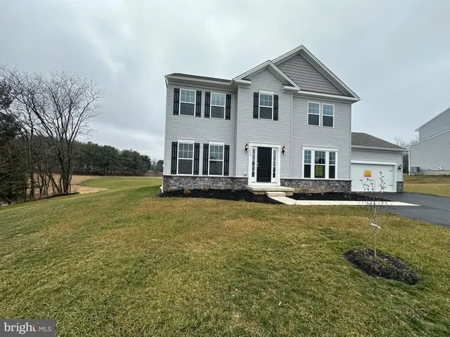 $454,999 | 9 Bentley Court, York Haven, PA 17370