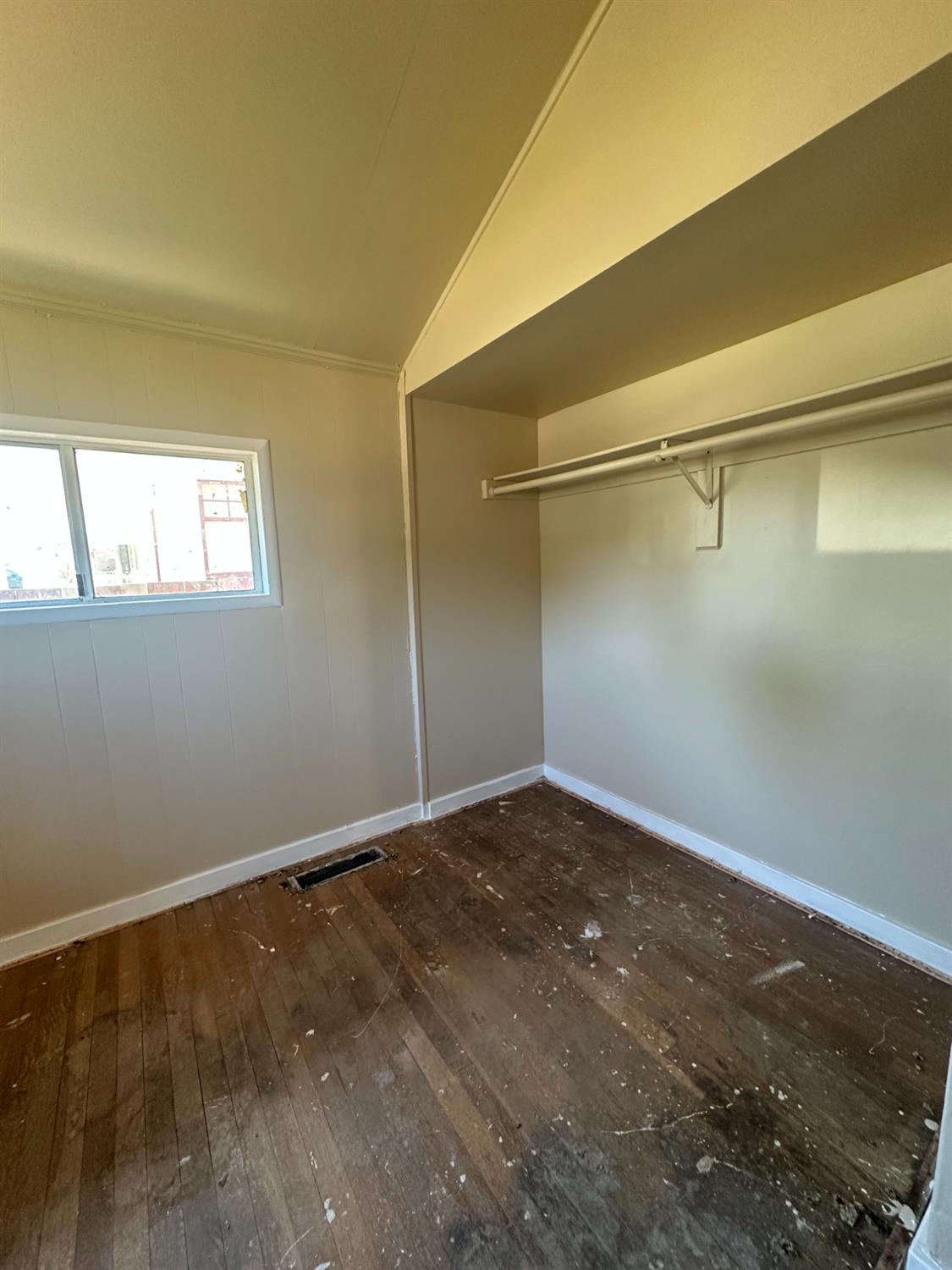 230 North 3rd Street Patterson, CA 95363 - Photo 14 of 70