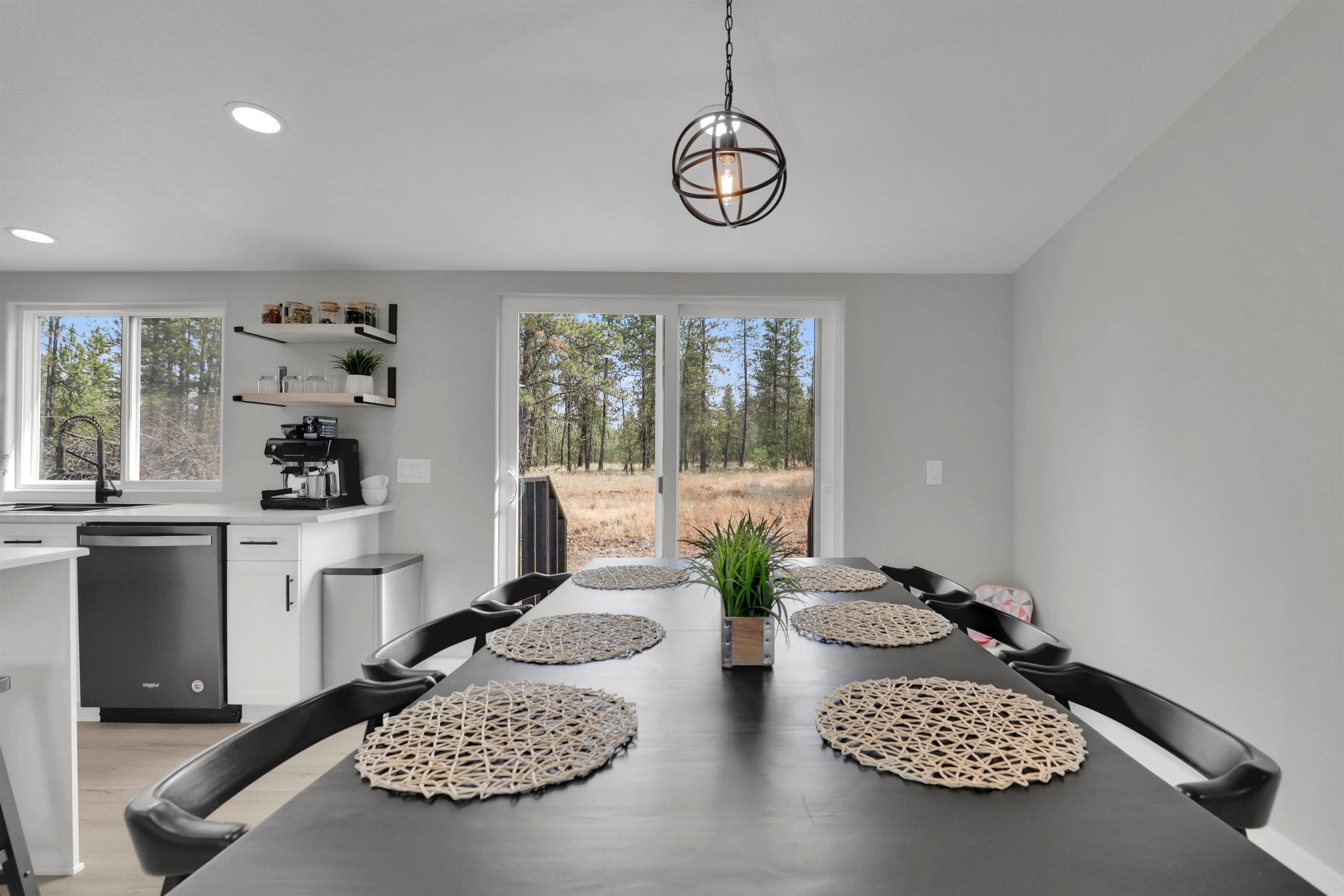 16621 South Sherman Road Cheney, WA 99004 - Photo 9 of 39
