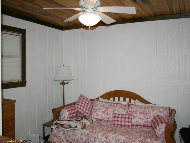 114 Turkey Lick Road West Union, WV 26456 - Photo 12 of 14 Gallery Image 12