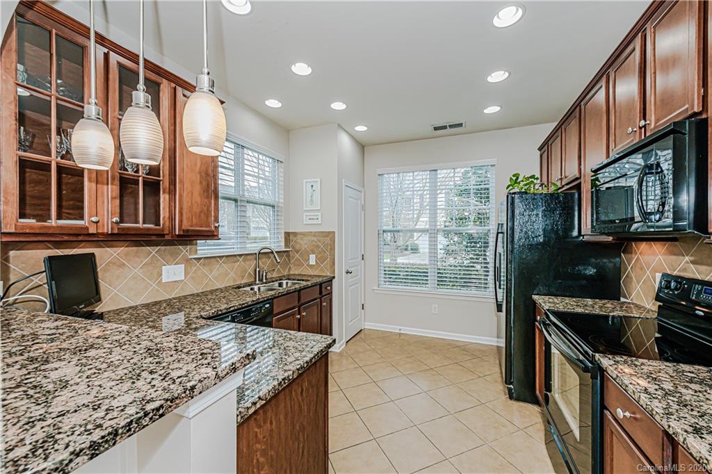 858 Petersburg Drive Fort Mill, SC 29708 - Photo 13 of 34