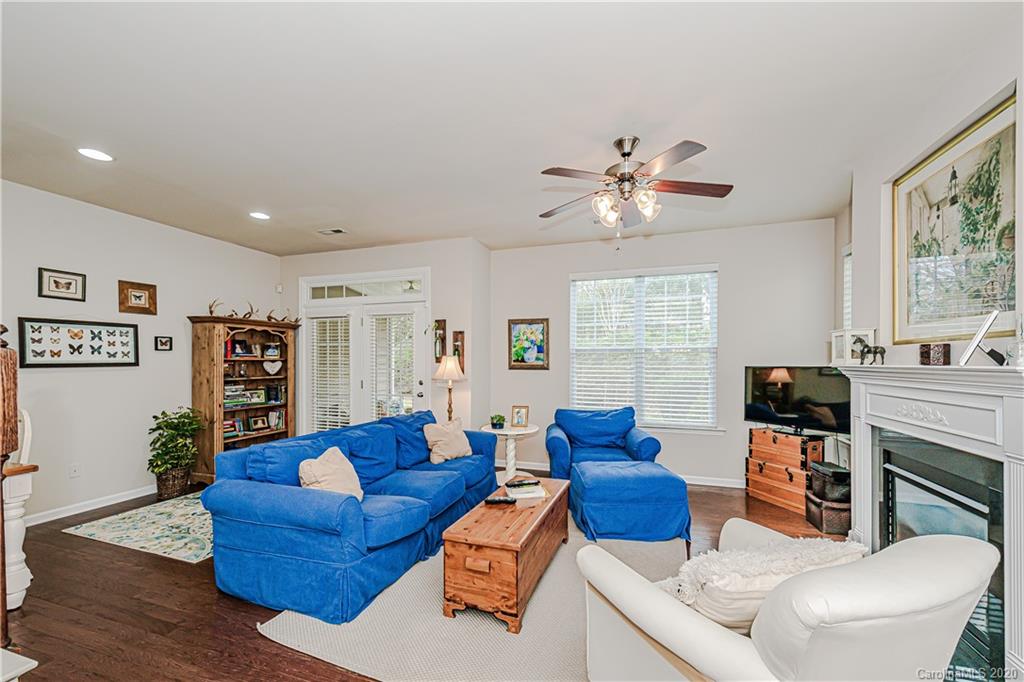 858 Petersburg Drive Fort Mill, SC 29708 - Photo 3 of 34