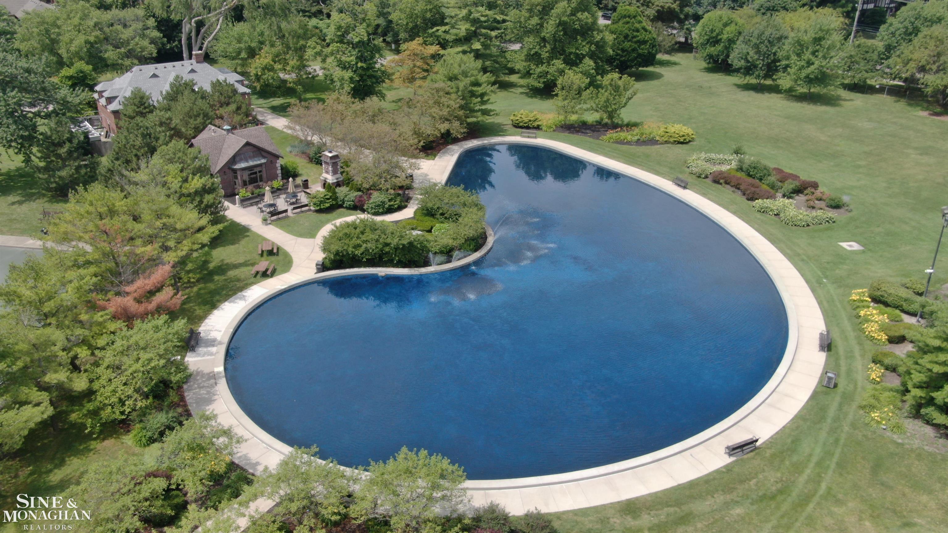 953 Trombley Road Grosse Pointe, MI 48230 - Photo 52 of 52 50120337-51.JPG