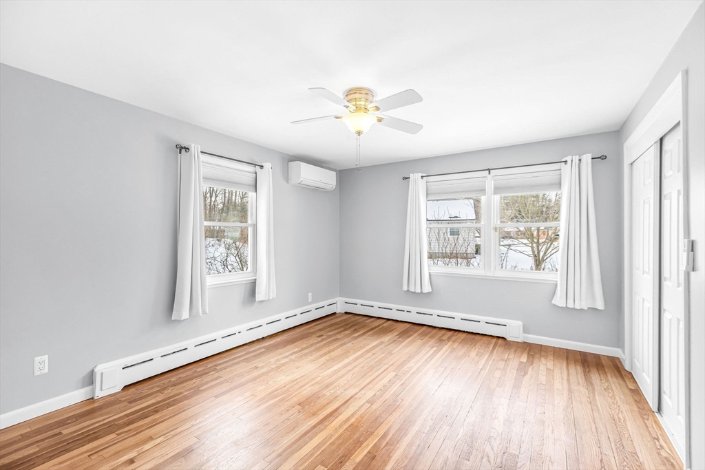 51 Candice Circle Springfield, MA 01107 - Photo 16 of 41