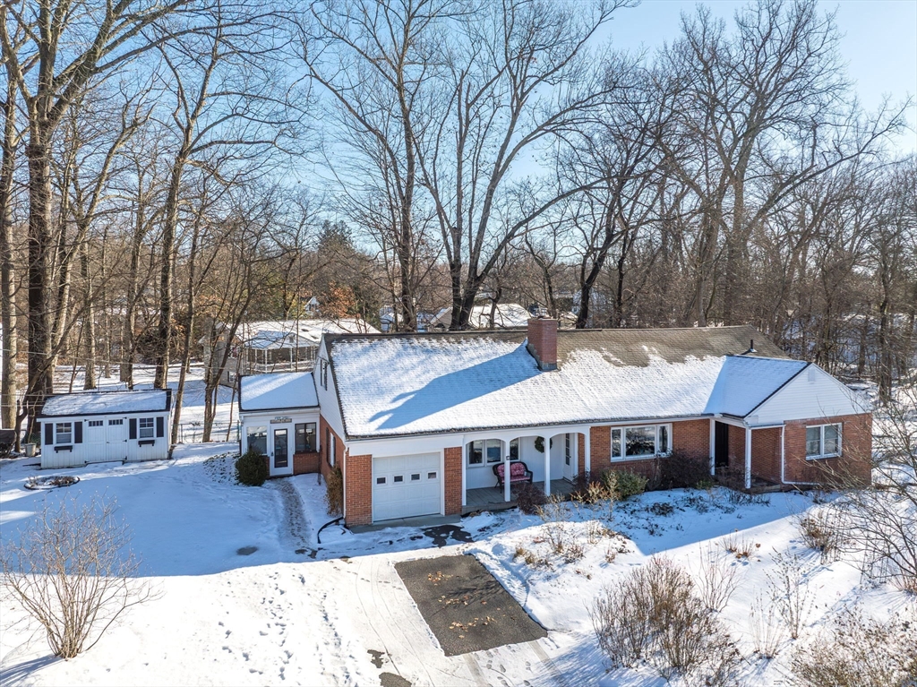 51 Candice Circle Springfield, MA 01107 - Photo 2 of 41