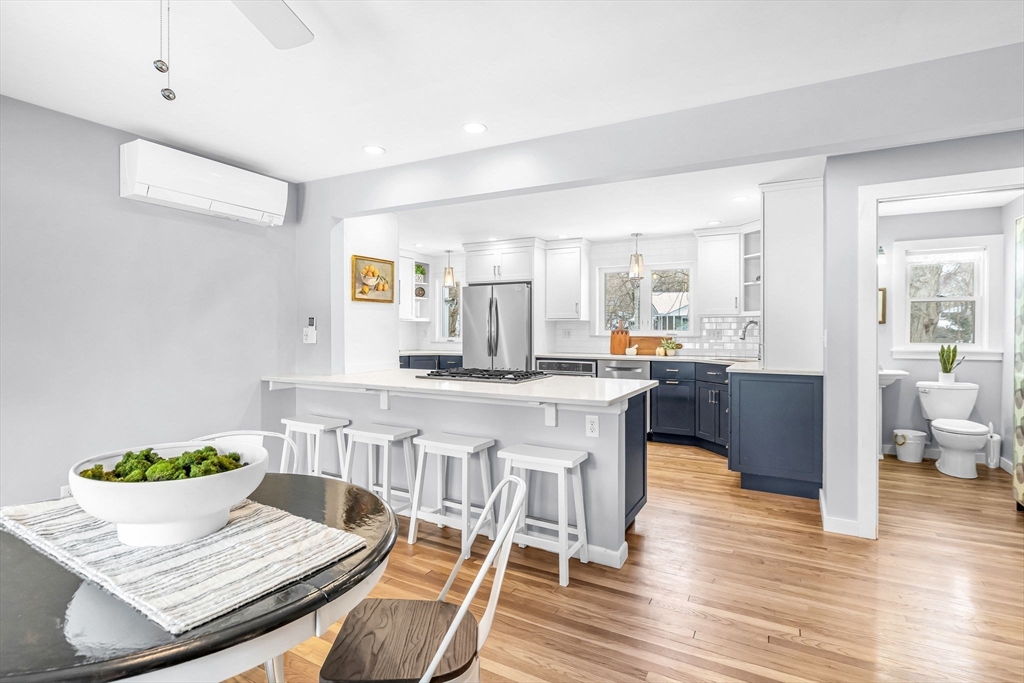 51 Candice Circle Springfield, MA 01107 - Photo 8 of 41