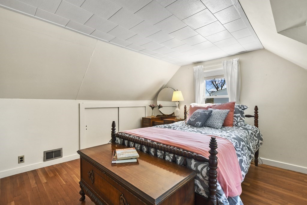 61 Stone Road Waltham, MA 02453 - Photo 27 of 35 Gallery Image 27