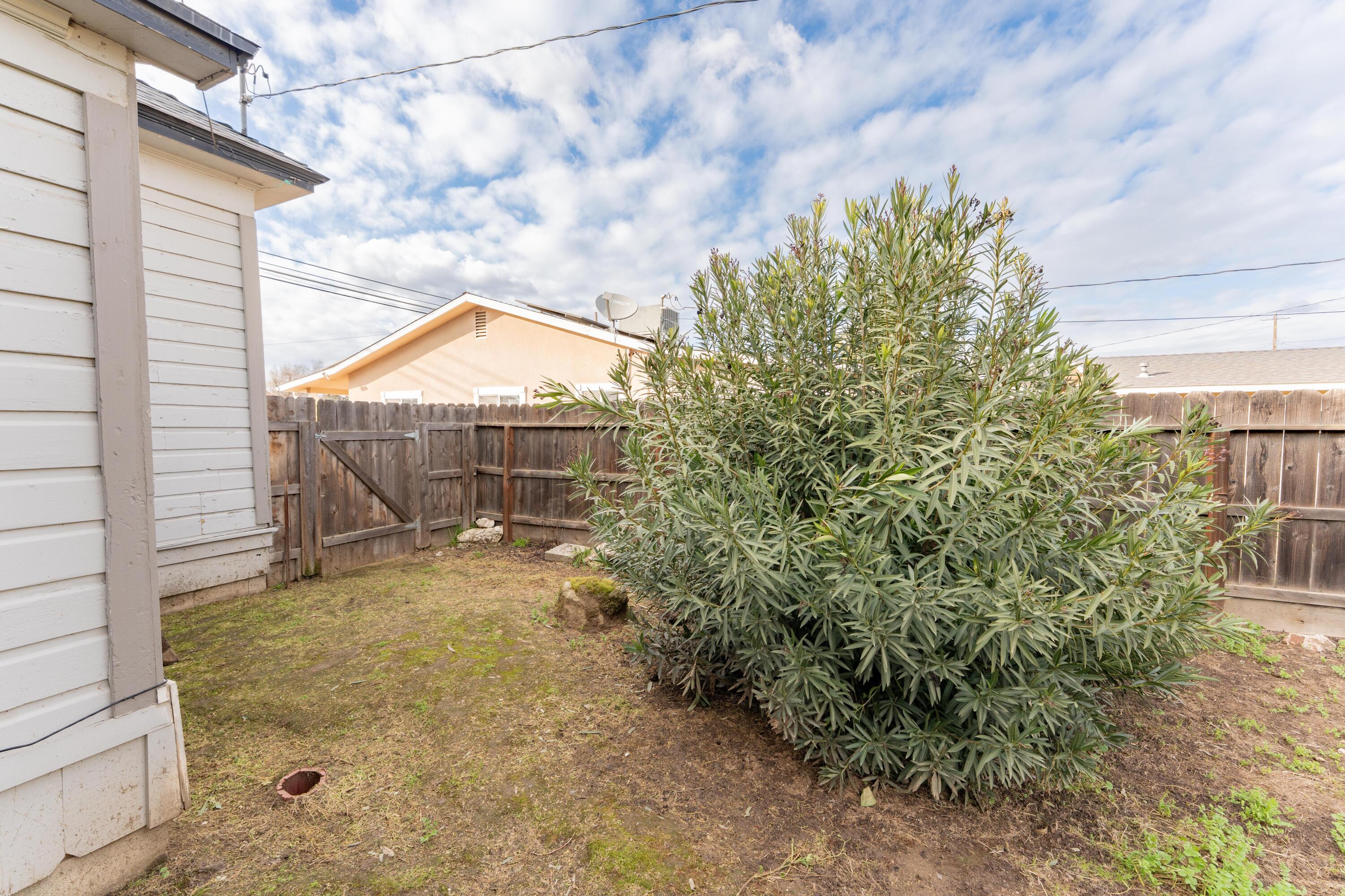 533 South Kaweah Avenue Exeter, CA 93221 - Photo 31 of 39