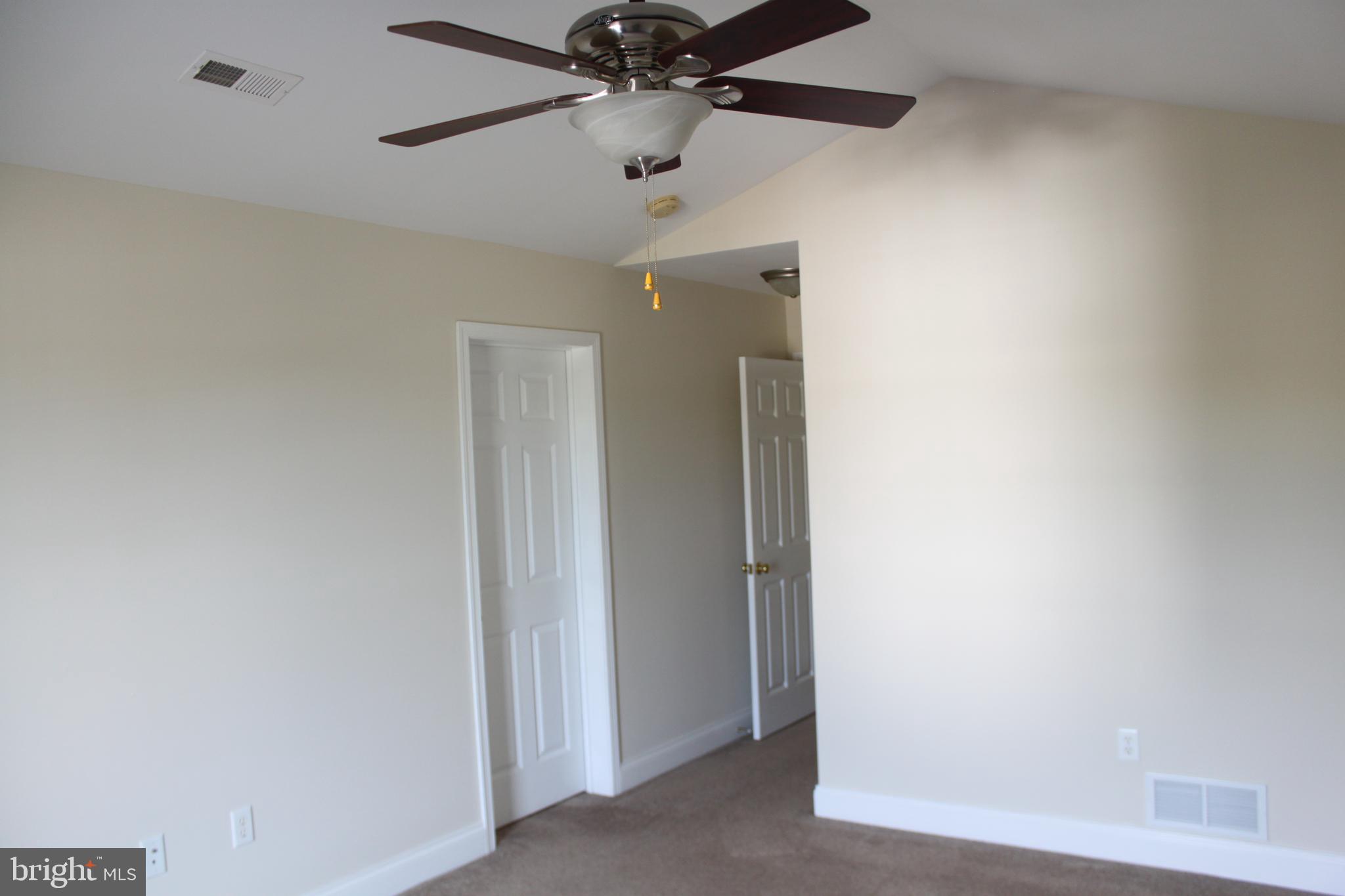 924 Chambers Street Harrisburg, PA 17113 - Photo 17 of 19