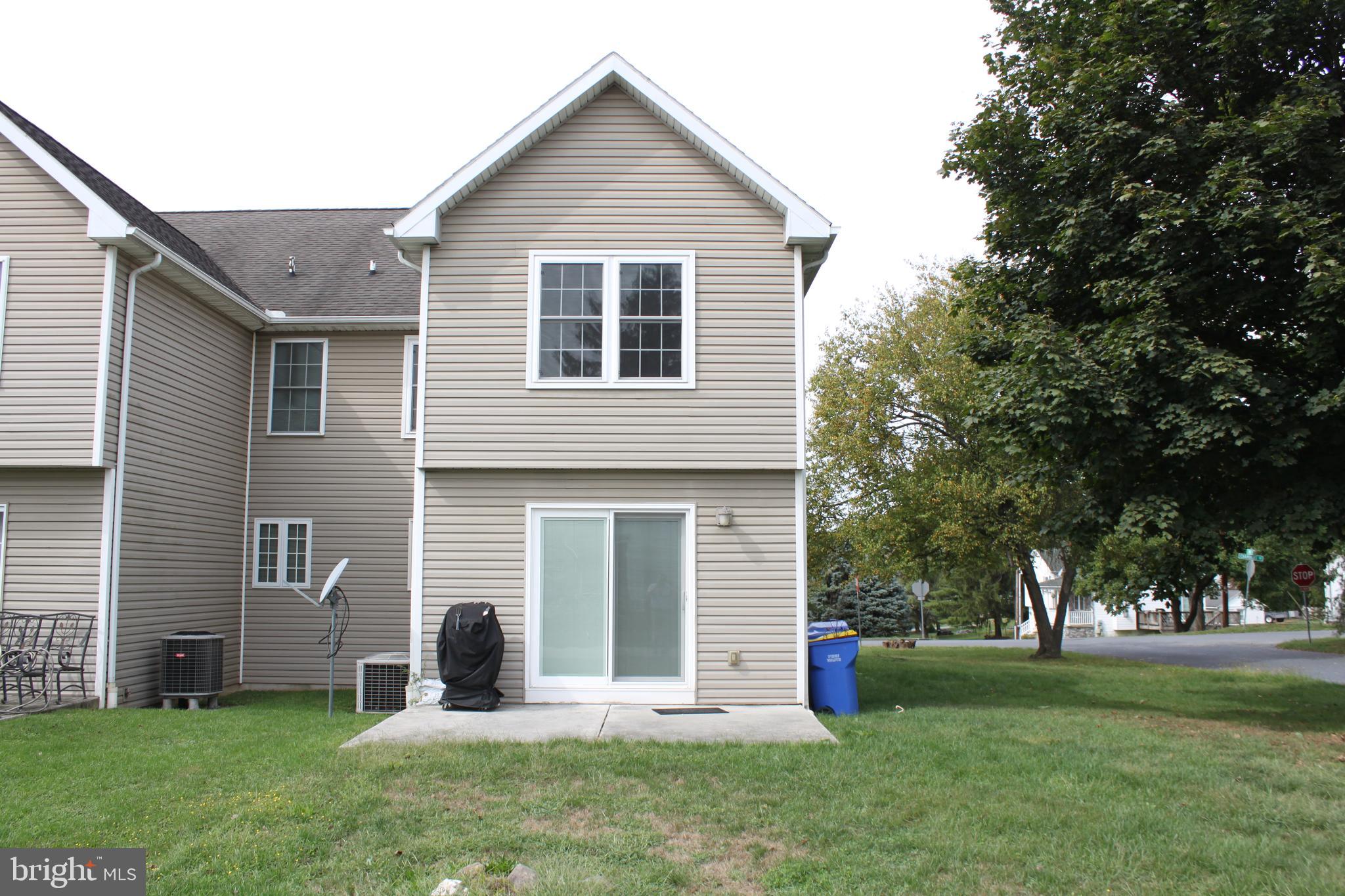 924 Chambers Street Harrisburg, PA 17113 - Photo 4 of 19