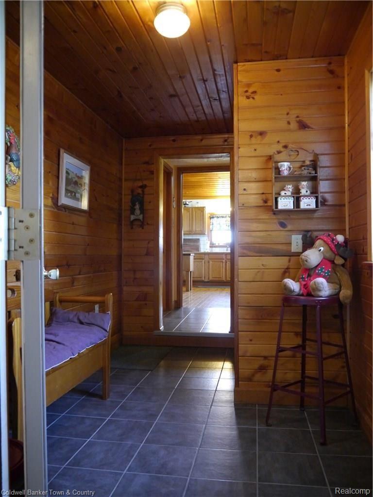 4774 Harris Road Williamston, MI 48895 - Photo 18 of 46 26 44774 Harris (23).JPG
