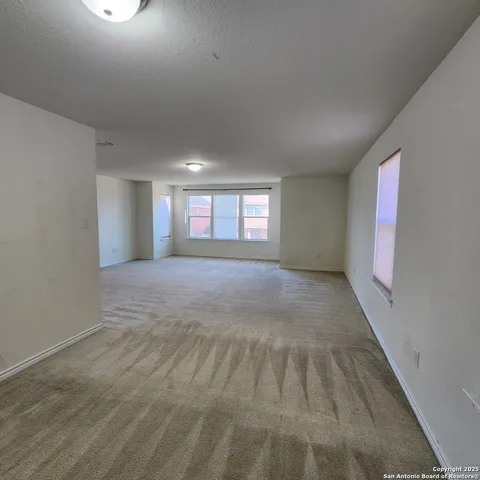 a view of empty room with window