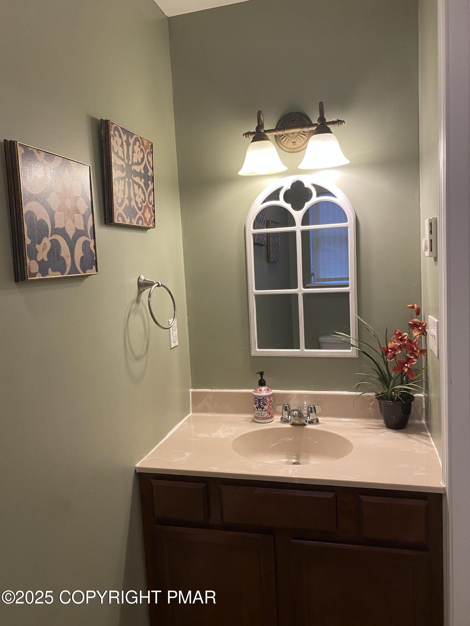 3222 Beech Ridge Drive Pocono Summit, PA 18346 - Photo 12 of 31 IMG_6467