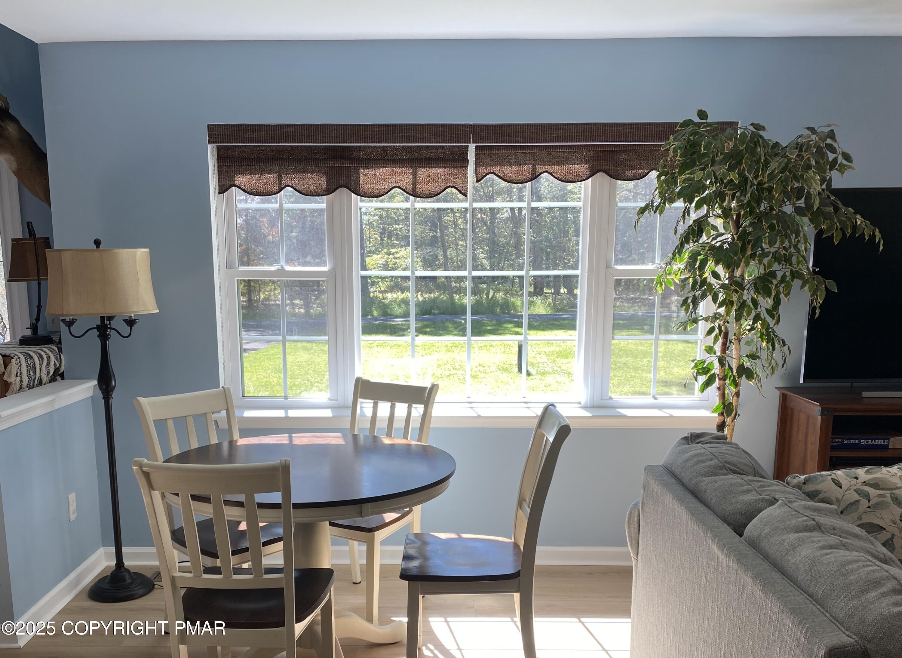 3222 Beech Ridge Drive Pocono Summit, PA 18346 - Photo 3 of 31 IMG_5765