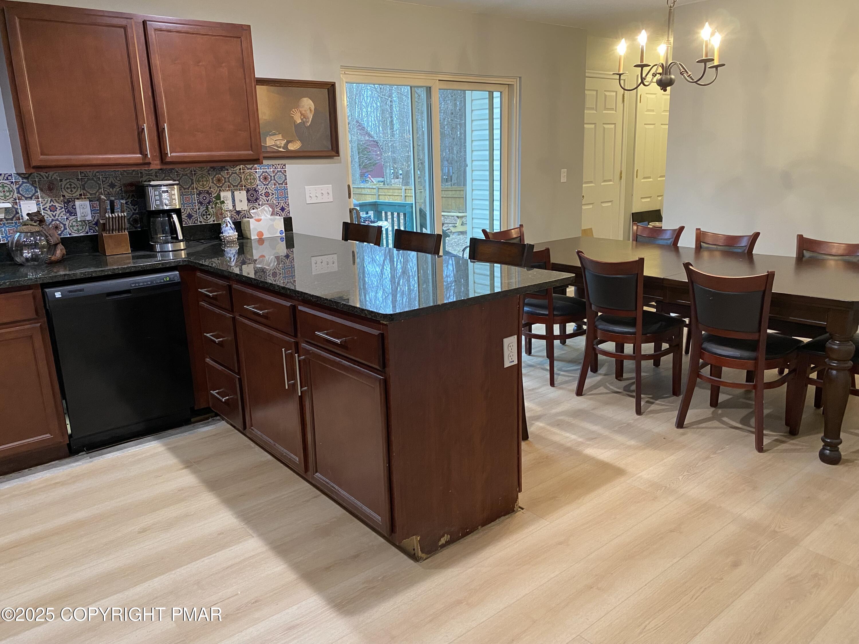 3222 Beech Ridge Drive Pocono Summit, PA 18346 - Photo 8 of 31 IMG_5234