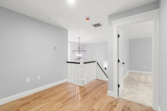 $1,099,777 | 139 North Road, East Kingston, NH 03827