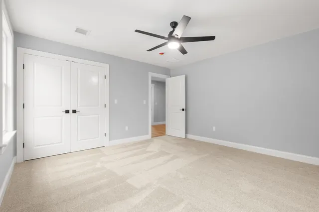 $1,099,777 | 139 North Road, East Kingston, NH 03827