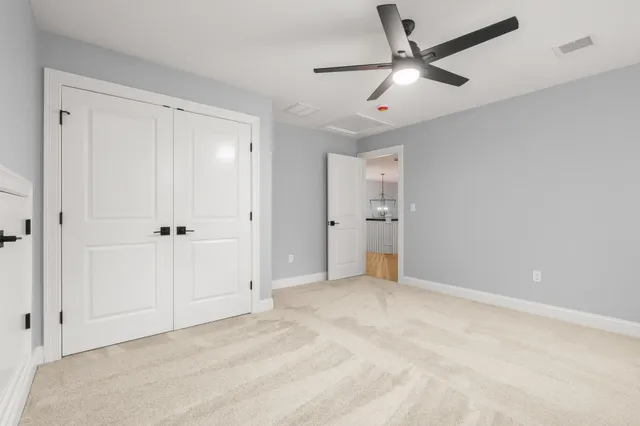 $1,099,777 | 139 North Road, East Kingston, NH 03827