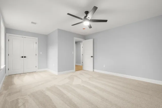 $1,099,777 | 139 North Road, East Kingston, NH 03827