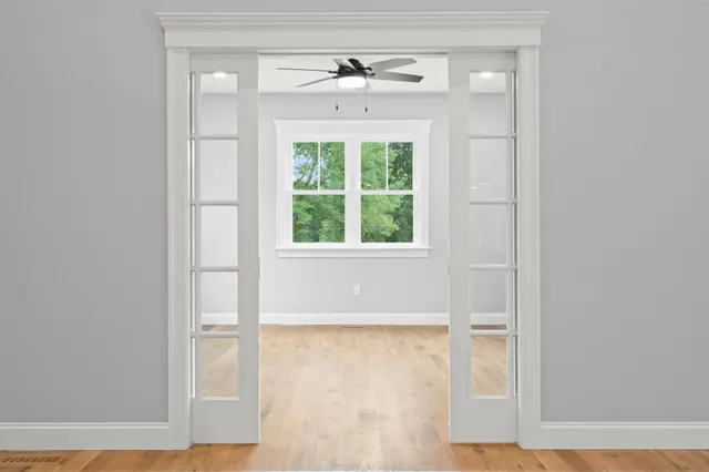 $1,099,777 | 139 North Road, East Kingston, NH 03827