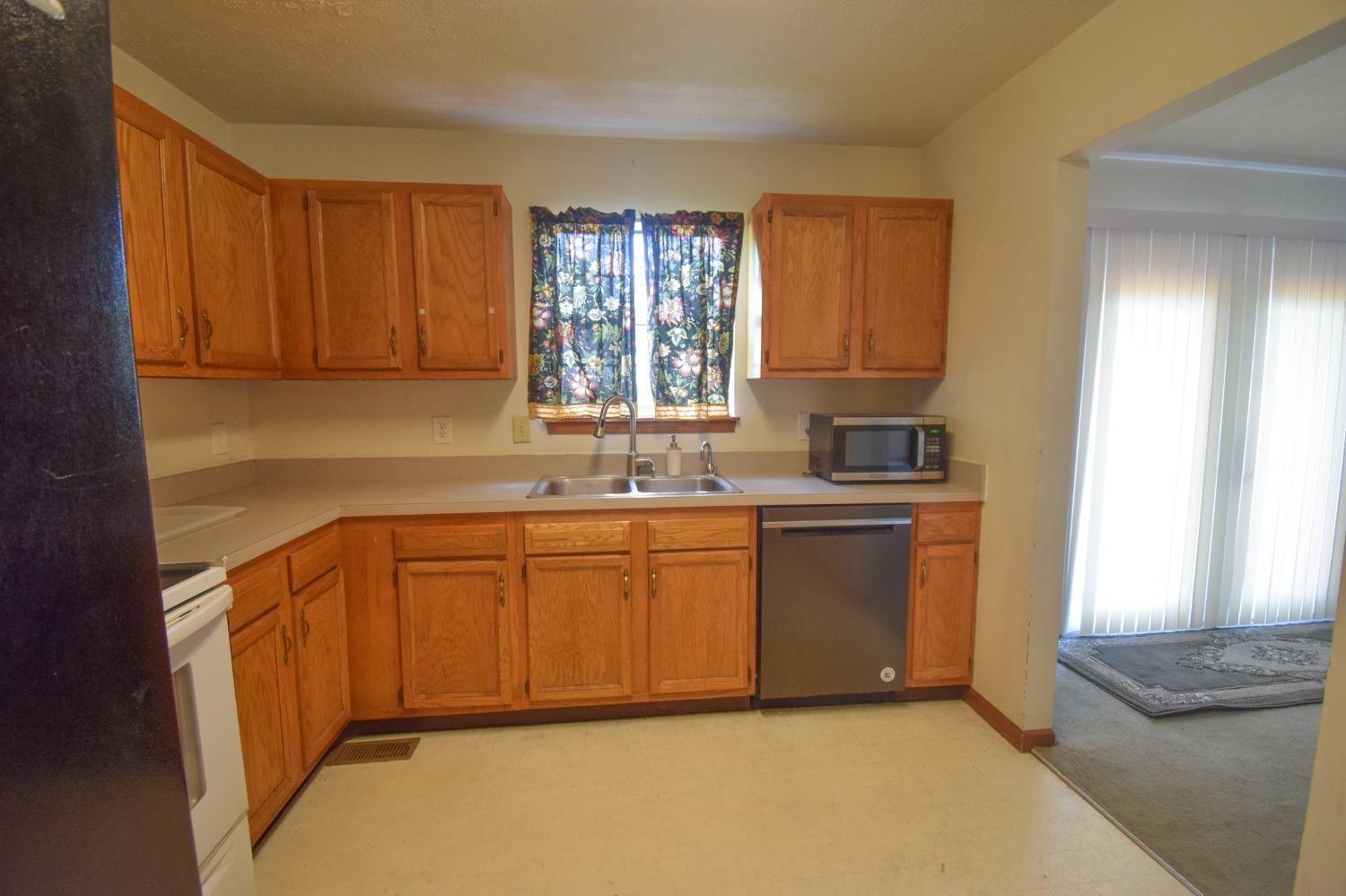 425 Randy Lane Monroe, OH 45050 - Photo 10 of 30 Gallery Image 10