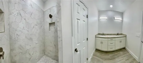 $2,400 | 10000 Massey Street, Orlando, FL 32825