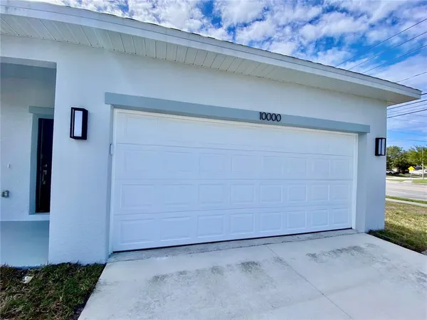 $2,400 | 10000 Massey Street, Orlando, FL 32825