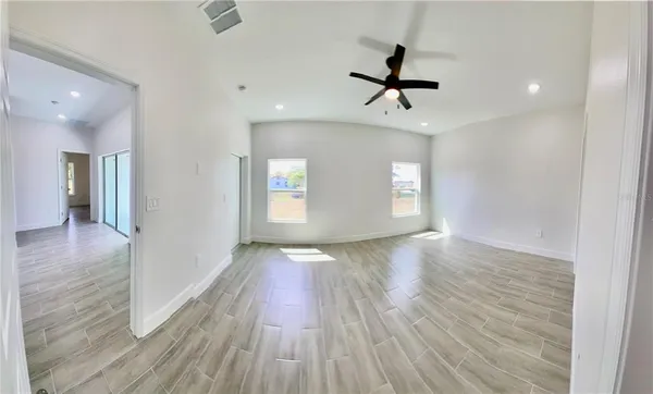 $2,400 | 10000 Massey Street, Orlando, FL 32825