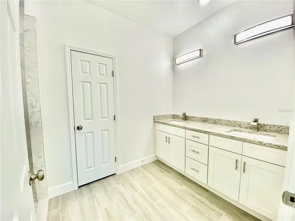 $2,400 | 10000 Massey Street, Orlando, FL 32825