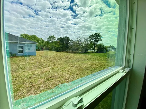 $2,400 | 10000 Massey Street, Orlando, FL 32825