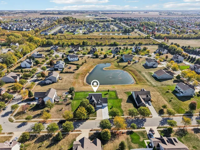 $645,000 | 15726 Henady Crossing, Noblesville, IN 46060