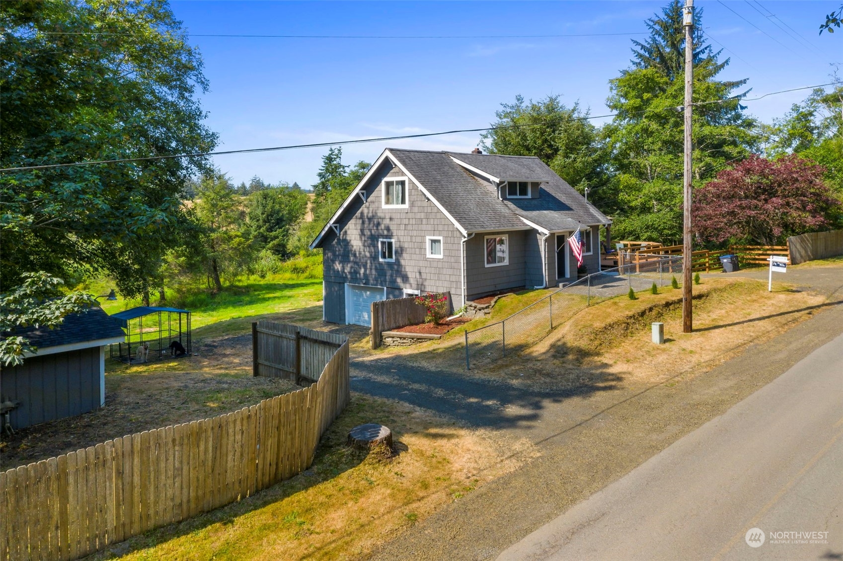 3921 Aberdeen Lake Road Aberdeen, WA 98520 - Photo 3 of 40 Gallery Image 3