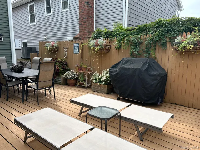 $1,399,999 | 87 Armour Street, Long Beach, NY 11561