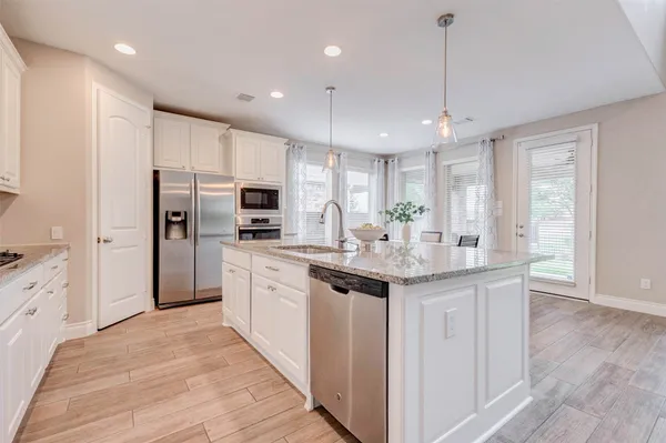 $520,000 | 6606 Abilene Drive, Katy, TX 77493