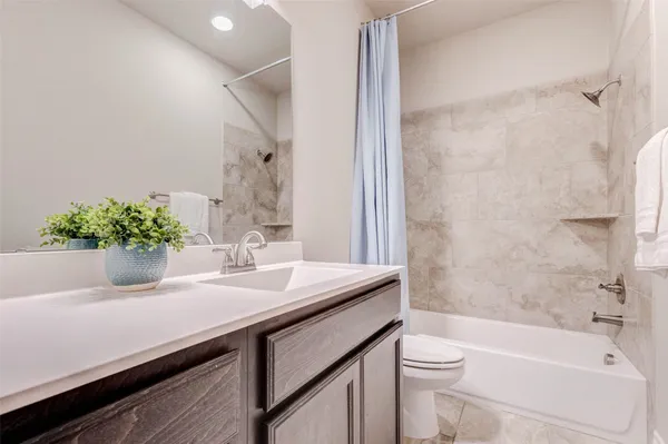 $520,000 | 6606 Abilene Drive, Katy, TX 77493