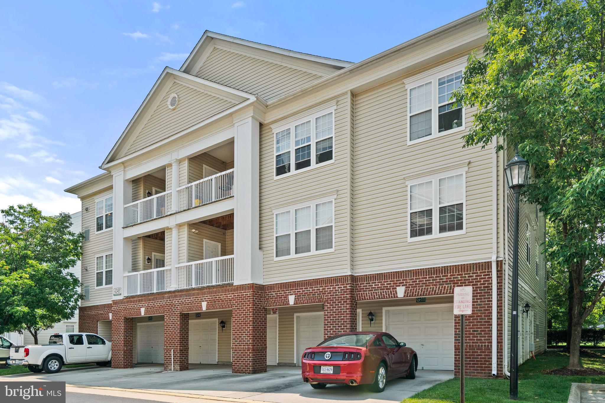 42481 Rockrose Square, Unit 304 Brambleton, VA 20148 - Photo 2 of 30