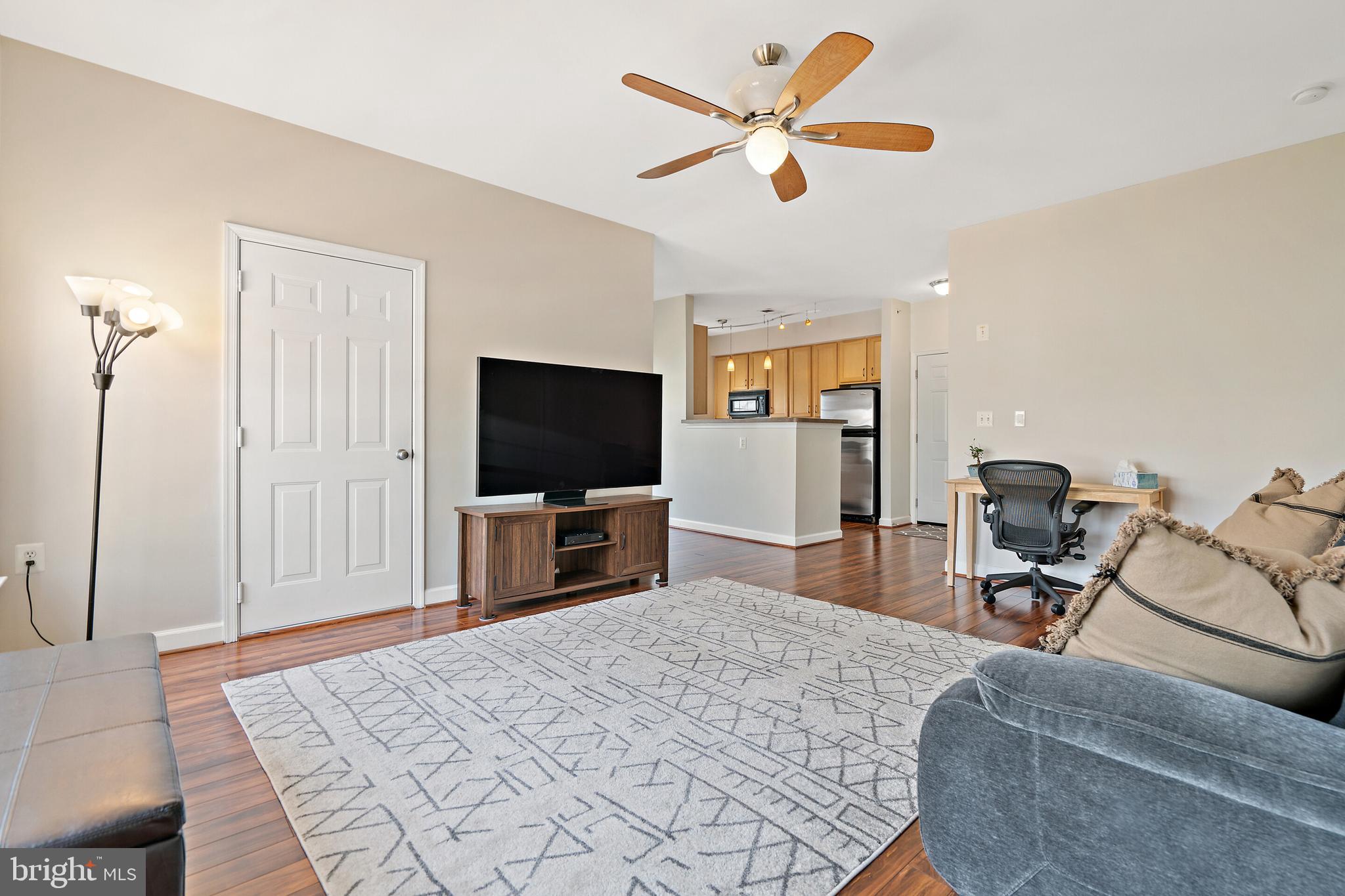 42481 Rockrose Square, Unit 304 Brambleton, VA 20148 - Photo 8 of 30