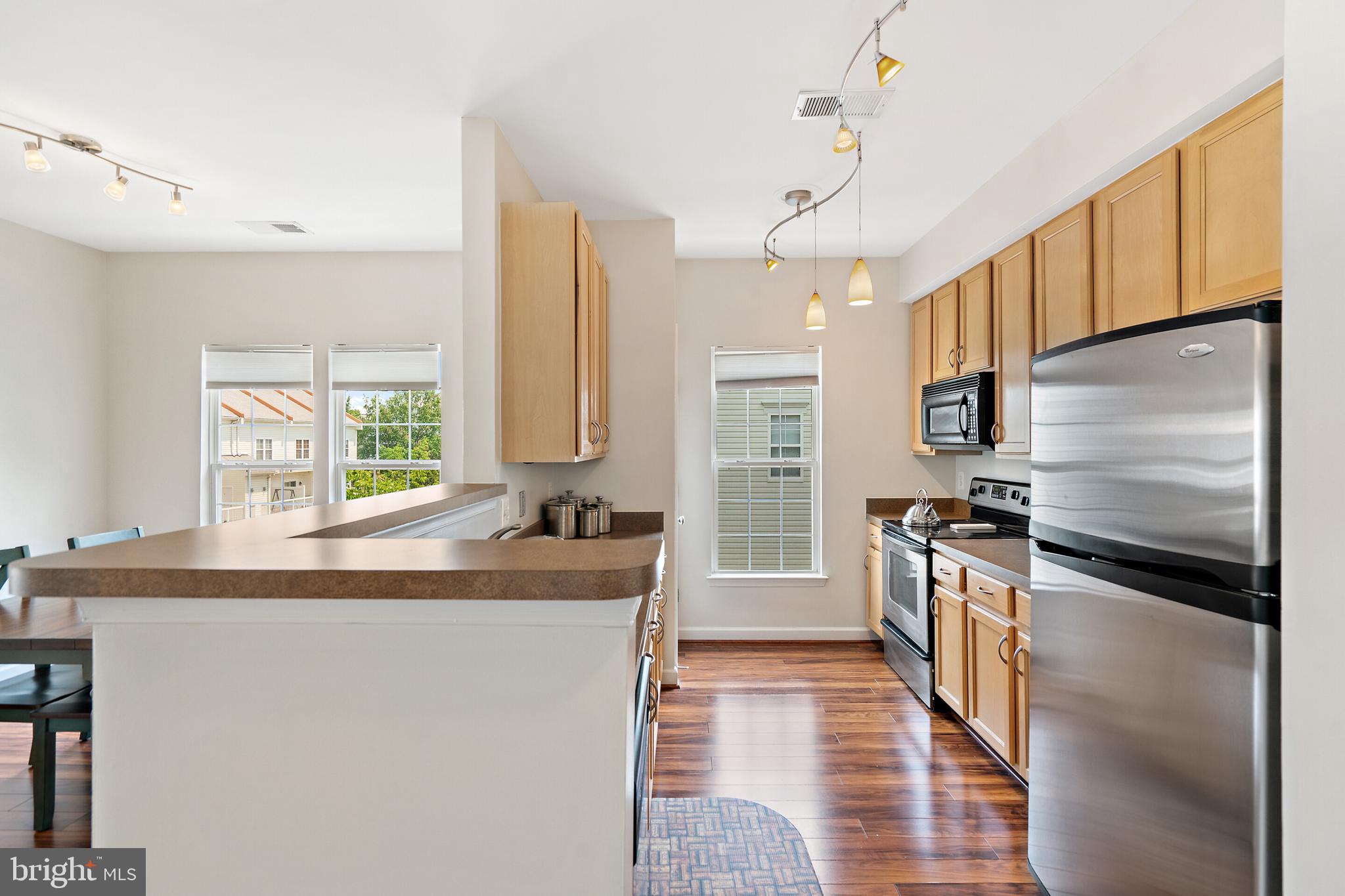 42481 Rockrose Square, Unit 304 Brambleton, VA 20148 - Photo 10 of 30
