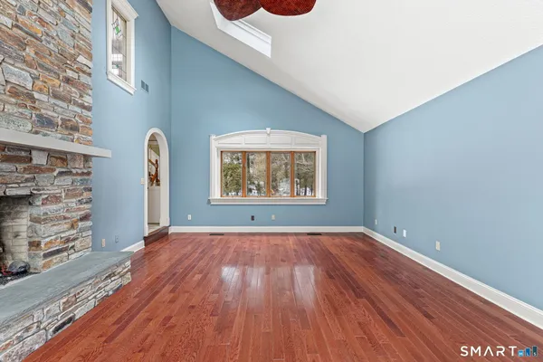 $774,900 | 90 Hunting Hill Drive, Southington, CT 06489