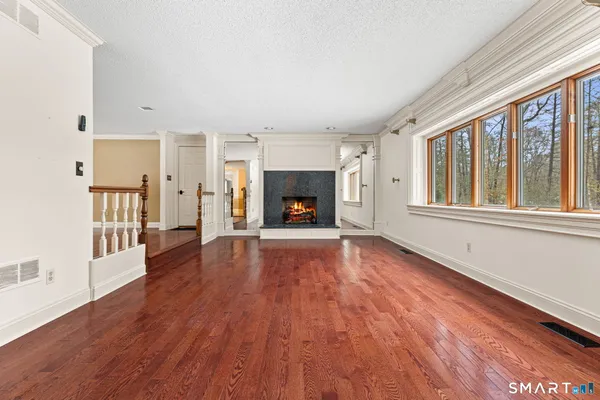 $774,900 | 90 Hunting Hill Drive, Southington, CT 06489