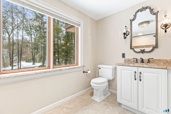 $774,900 | 90 Hunting Hill Drive, Southington, CT 06489