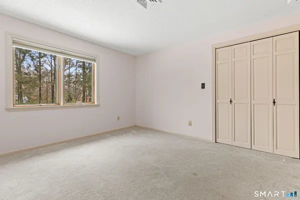 $774,900 | 90 Hunting Hill Drive, Southington, CT 06489