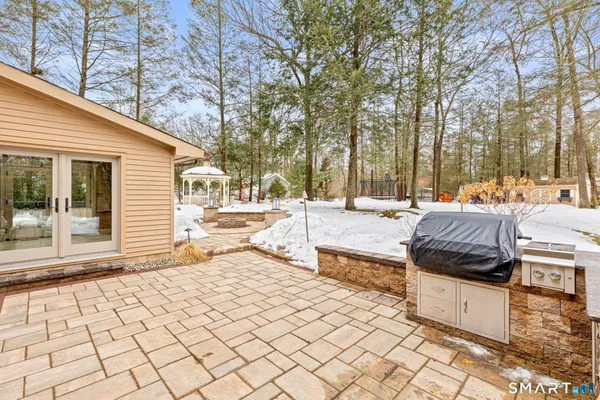 $774,900 | 90 Hunting Hill Drive, Southington, CT 06489