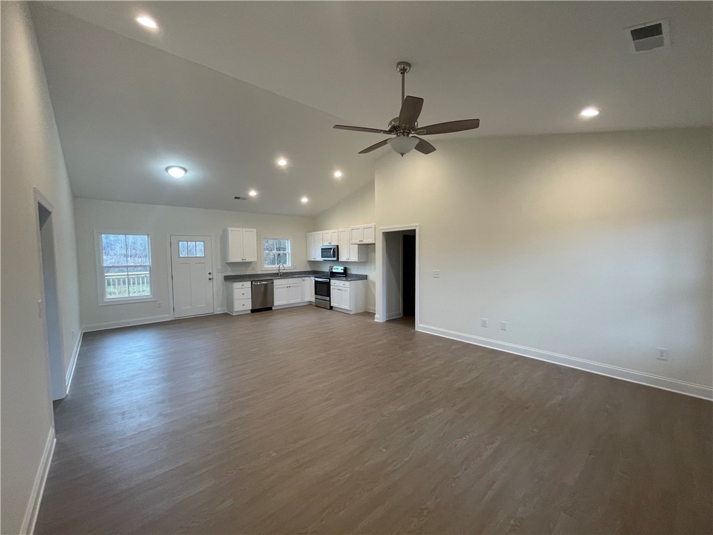 370 Winstead Road West Union, SC 29696 - Photo 6 of 37 Photo of similar floor plan without basement