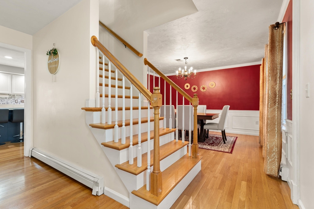 19 Amherst Road Shrewsbury, MA 01545 - Photo 3 of 36